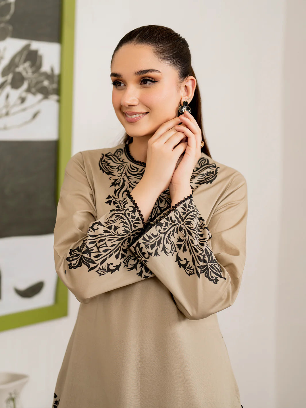 3PC-EMBROIDERED GRANEUT-VM1307