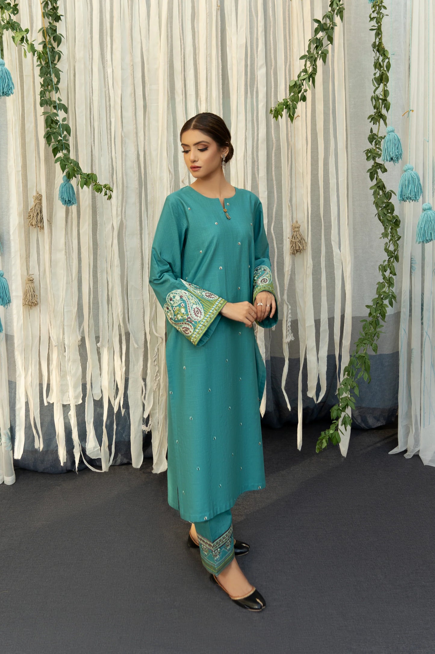 URGE-3PC LAWN - VM198
