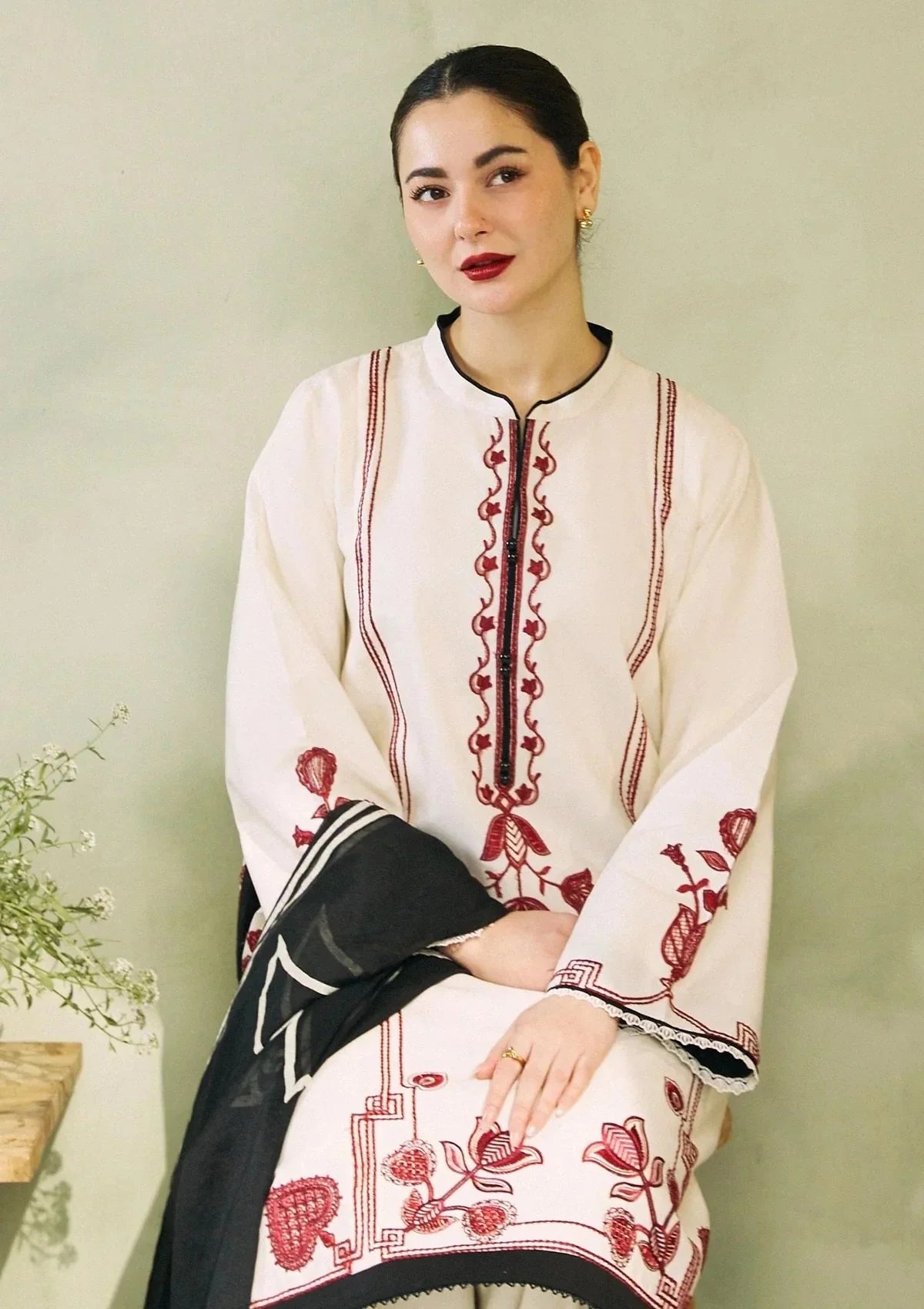 3PC-LAWN EMBROIDERED SUIT-COCO-VM3205