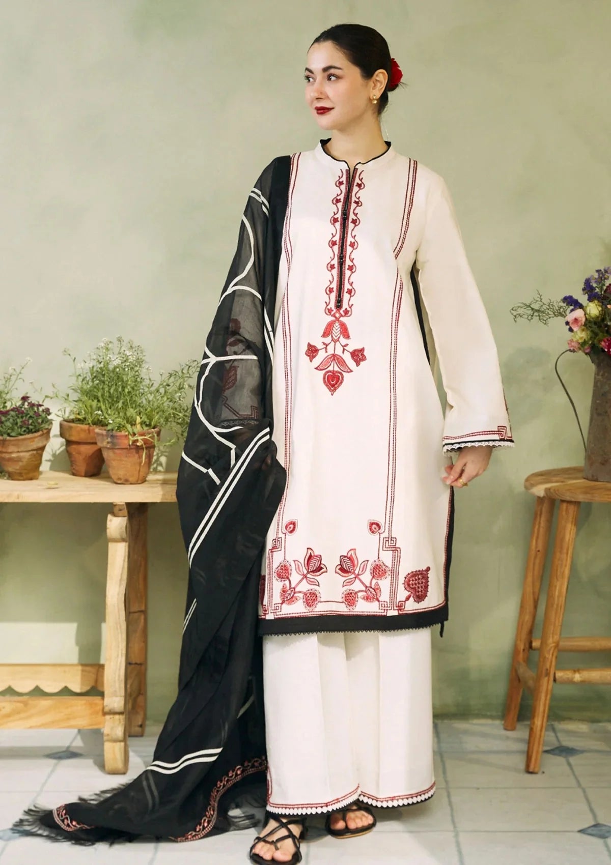 3PC-LAWN EMBROIDERED SUIT-COCO-VM3205