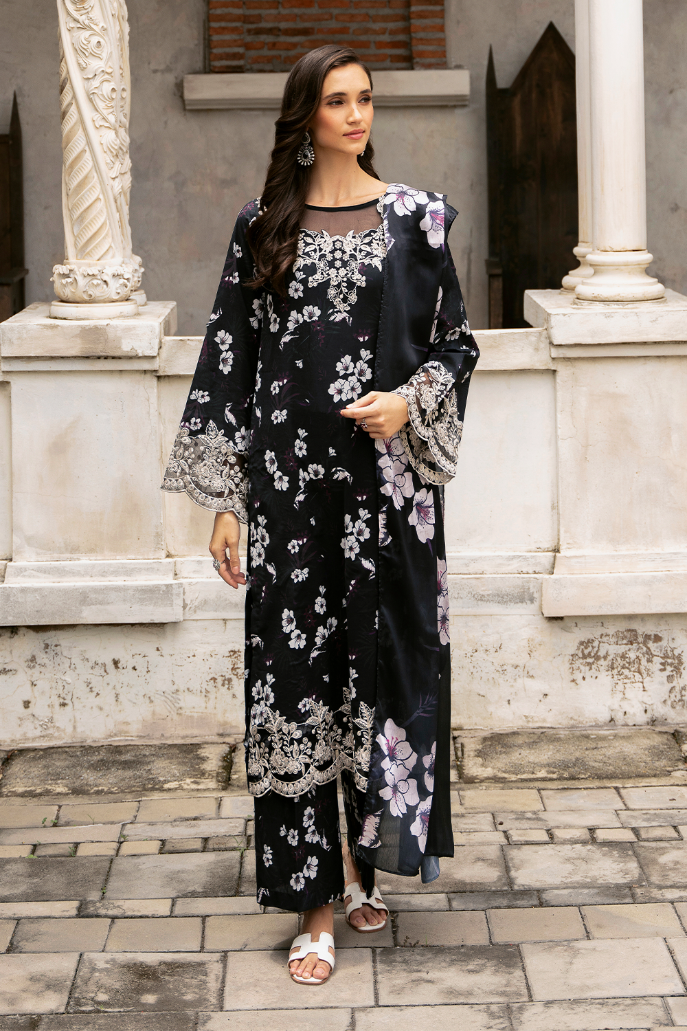 3PC LAWN-IZNIK-VM3203