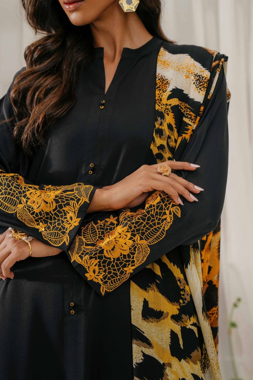 3PC-LAWN EMBROIDERED SUIT-VM3177
