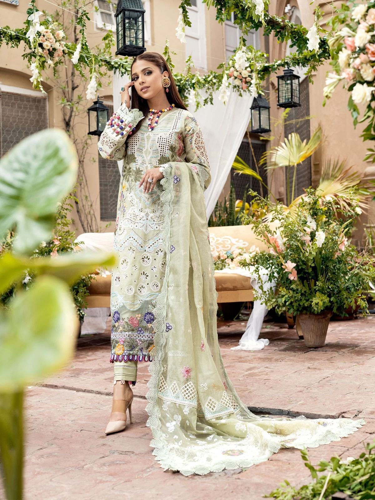 3PC LAWN-MARYAM HUSSAIN-VM3186
