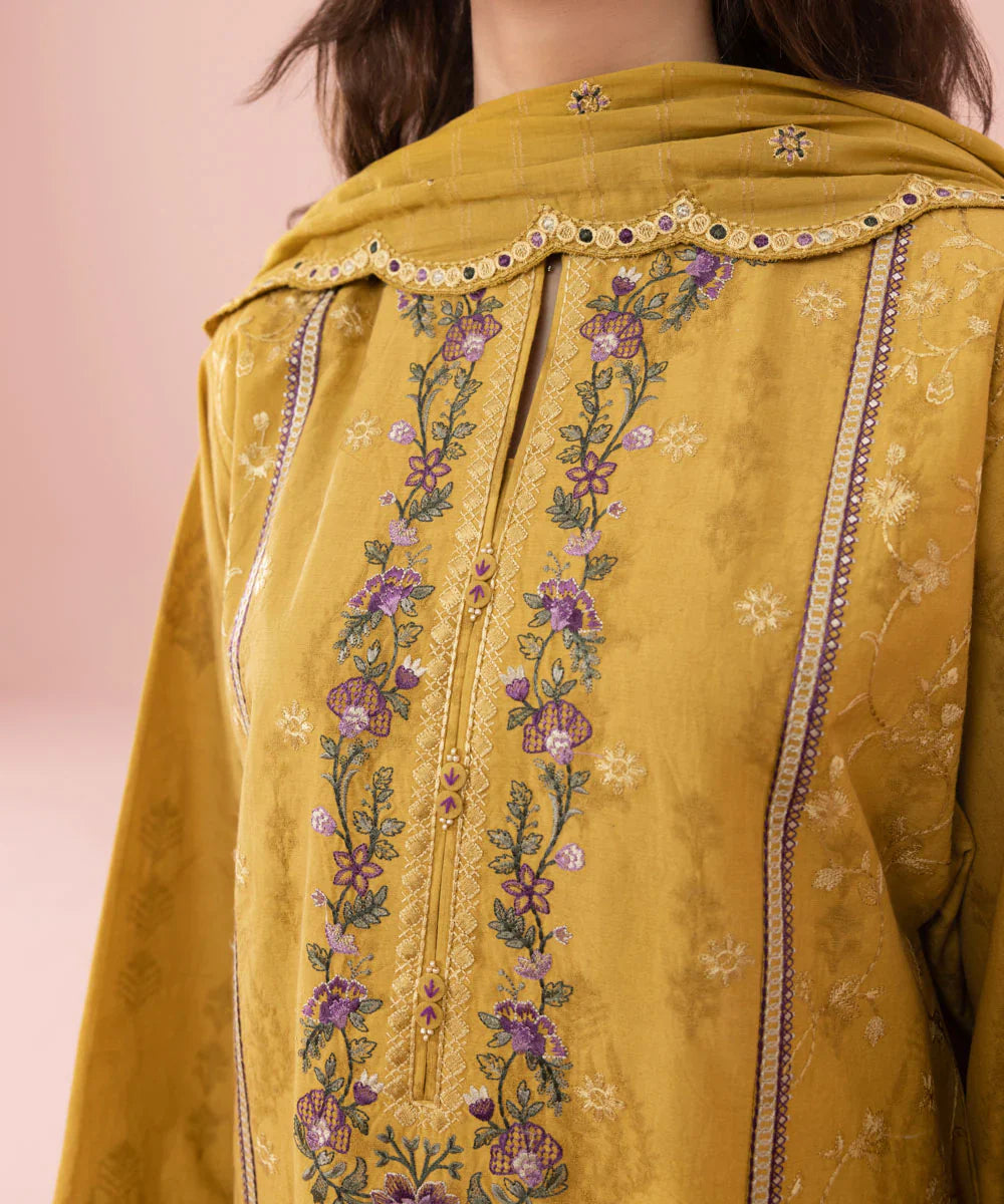 3PC-LAWN EMBROIDERED SUIT-VM250