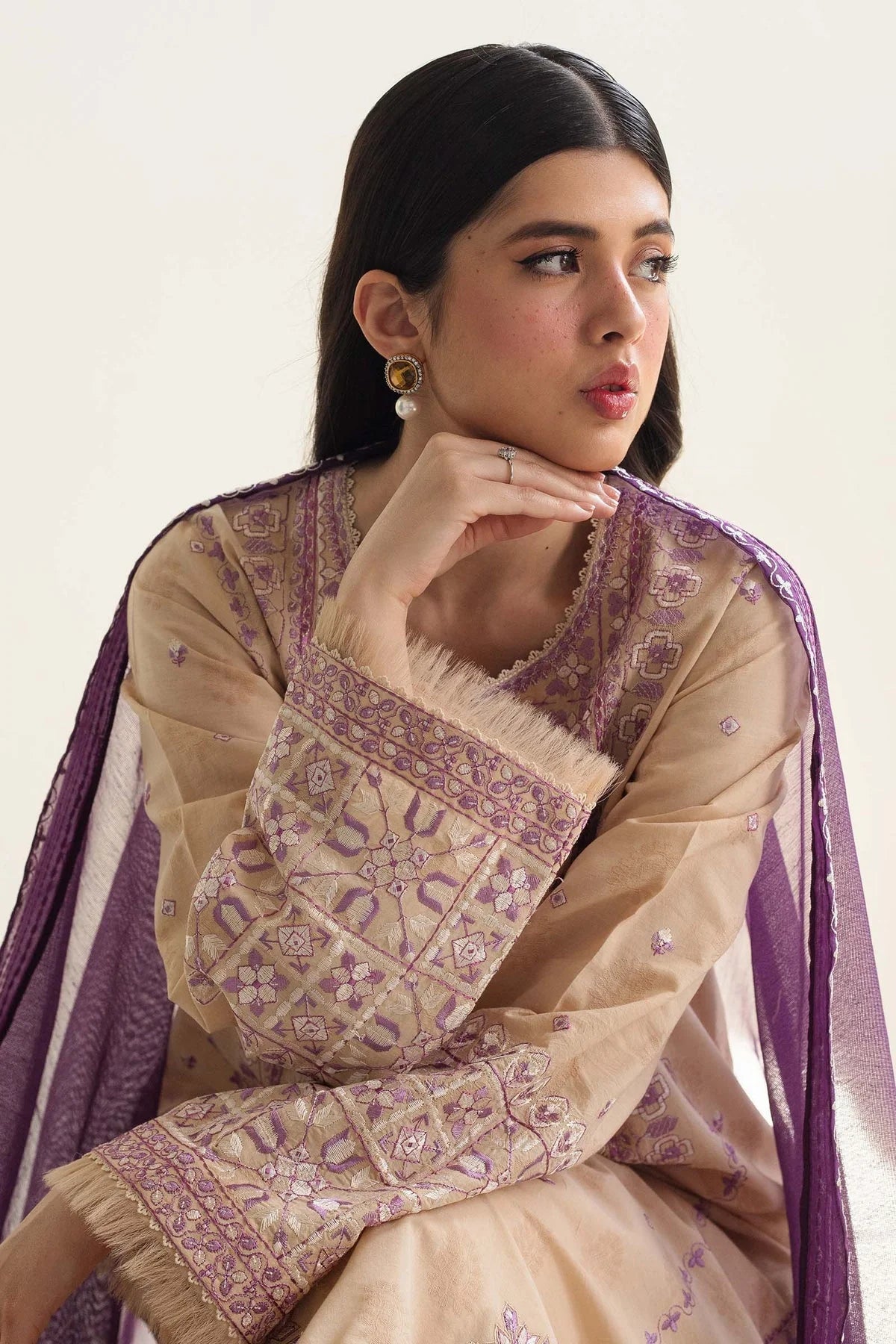 3PC-LAWN EMBROIDERED SUIT-COCO-VM3173
